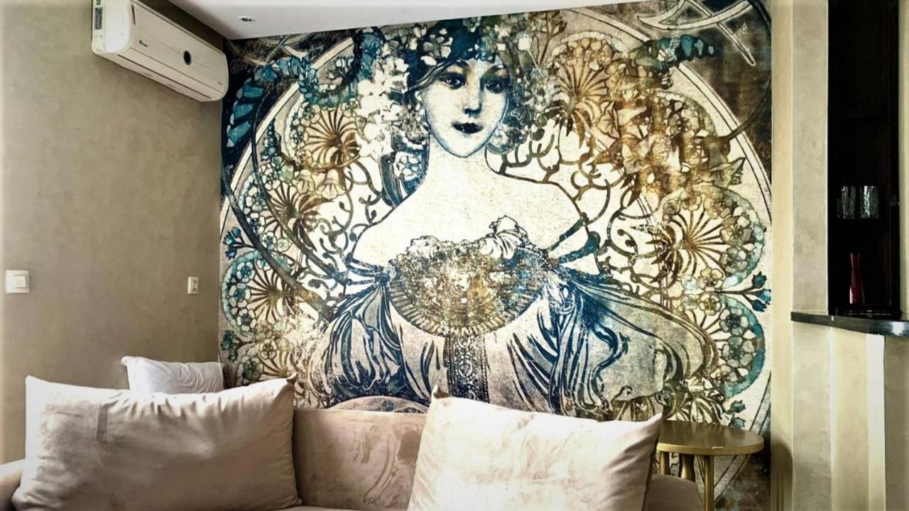 La Adults Only Hotel