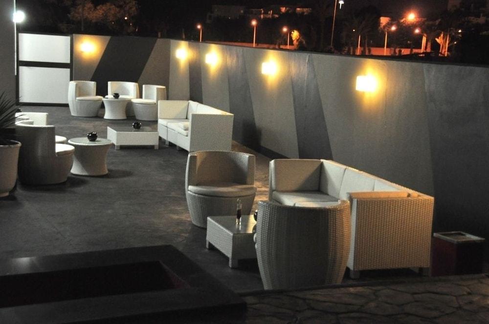 La Adults Only 3*